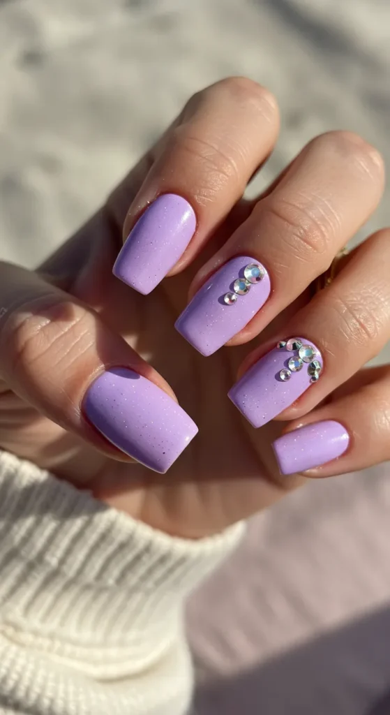 Soft Lilac with Rhinestones nails