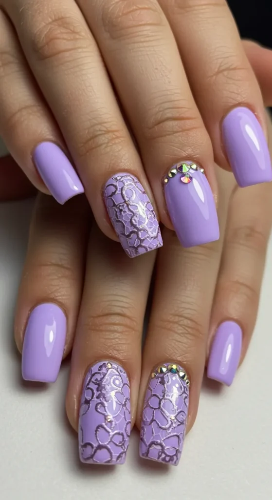 Lilac Lace Dream nails design