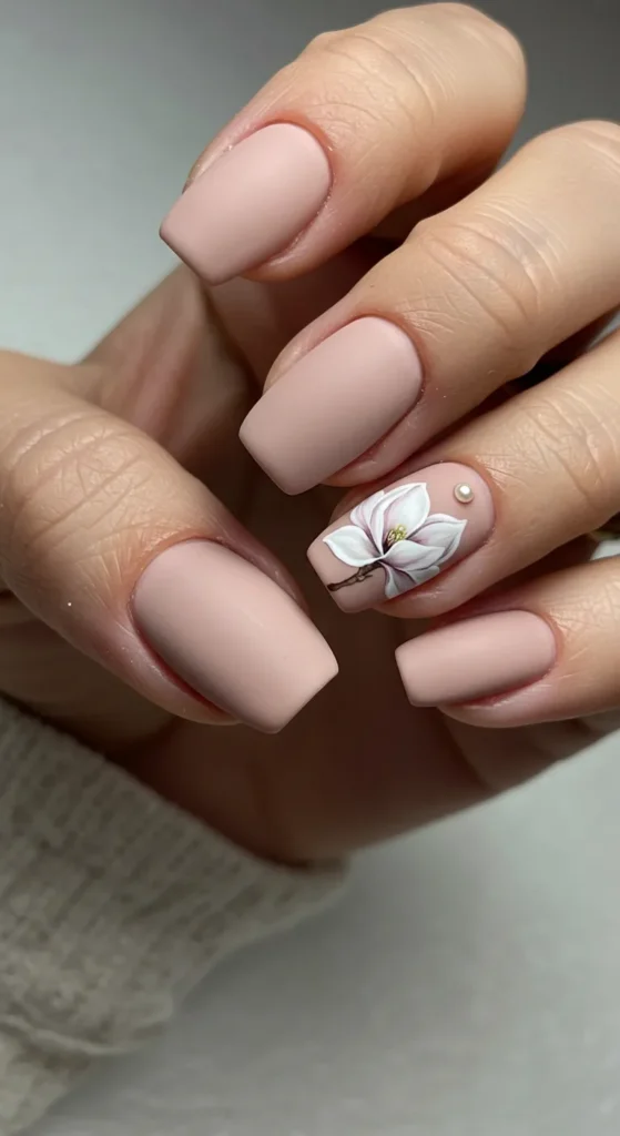 march nails colors Petal Whisper (1)